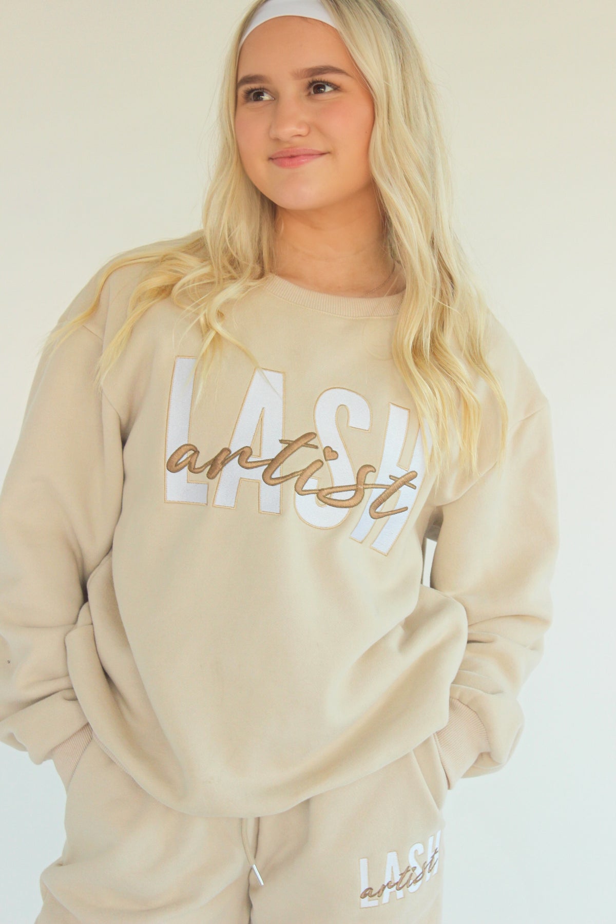 Cream ‘Lash Artist’ Jumper