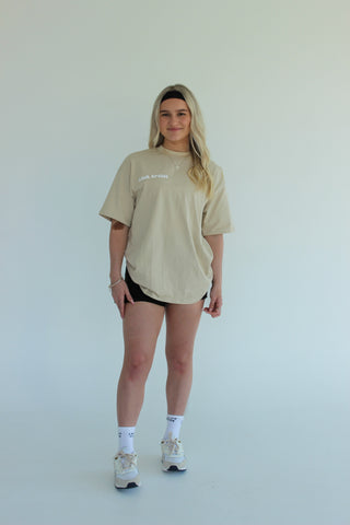 ‘Lash Artist’ Oversized Tee